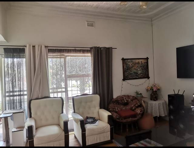 4 BEDROOM FREEHOLD FOR SALE IN BRAKPAN CENTRAL
